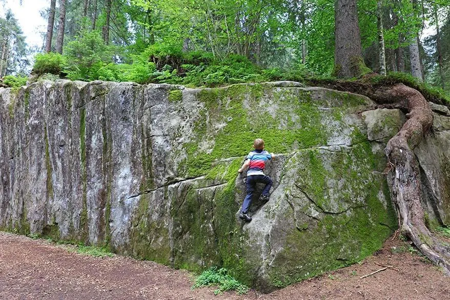 Bouldering with kids