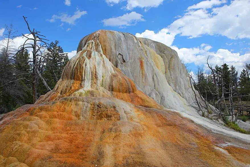 Snow Pond at Mammoth Hot Springs in Yellowstone National Park