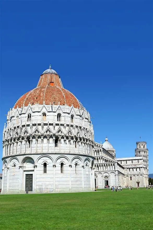 Piazza dei Miracoli and the leaning tower of Pisa