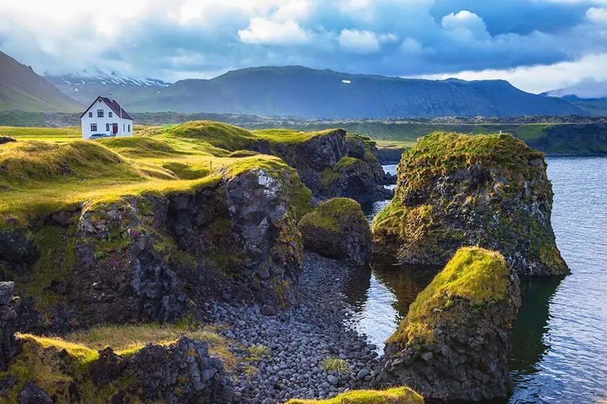 Arnarstapi coast hike is one of the very best things to do in Snaefellsnes