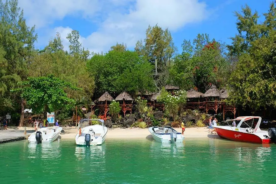 Catamaran cruise - Ile aux Cerfs tour in Mauritius