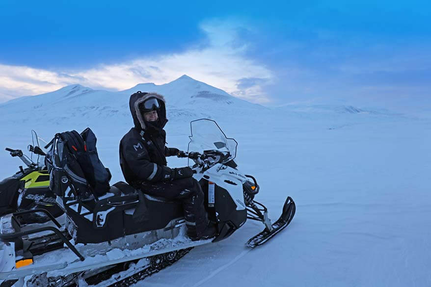 Jurga snowmobiling in Svalbard