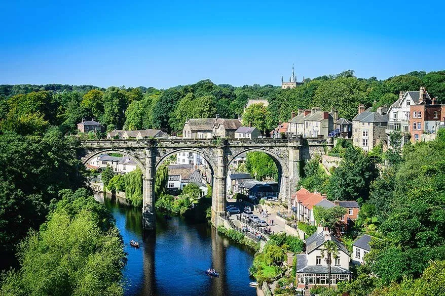 Knaresborough Castle and town