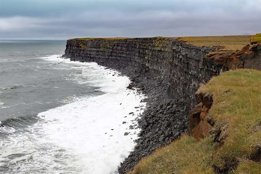 Krysuvikurberg Cliffs