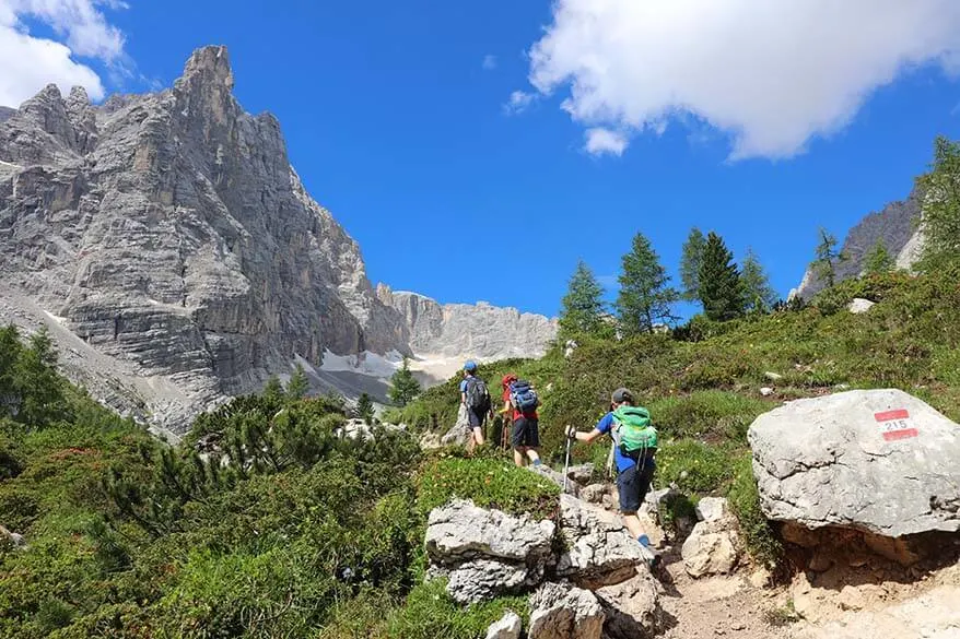 Hiking to Lake Sorapis