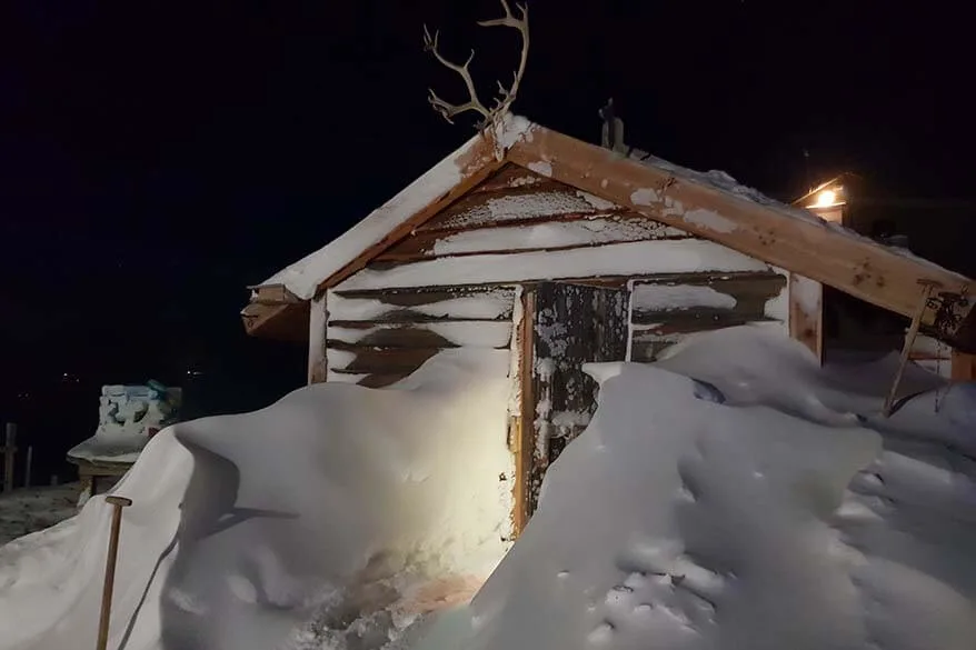 Cabin at Green Dog Svalbard headquarters