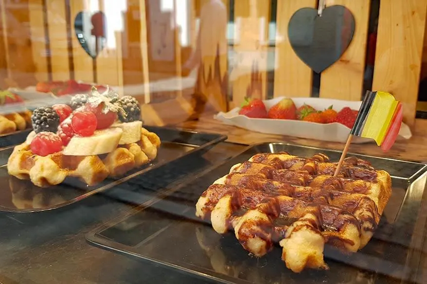 Liege waffles - Belgian waffles in Belgium