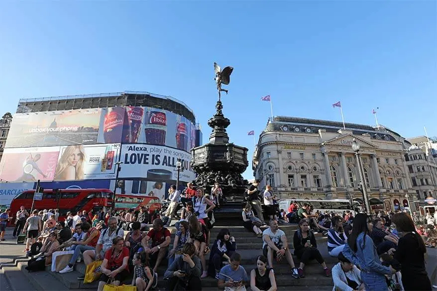 Piccadilly Circus in London