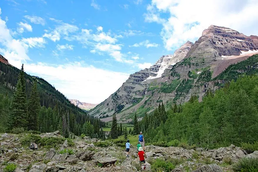 Hiking to Crater Lake - one of the best hikes near Aspen