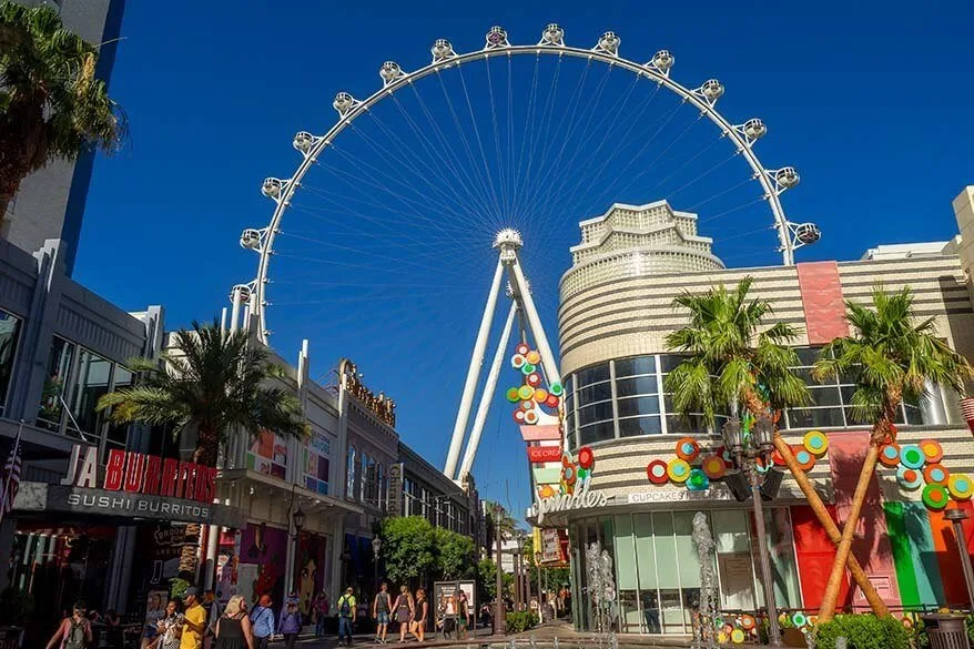 LINQ Promenade in Las Vegas