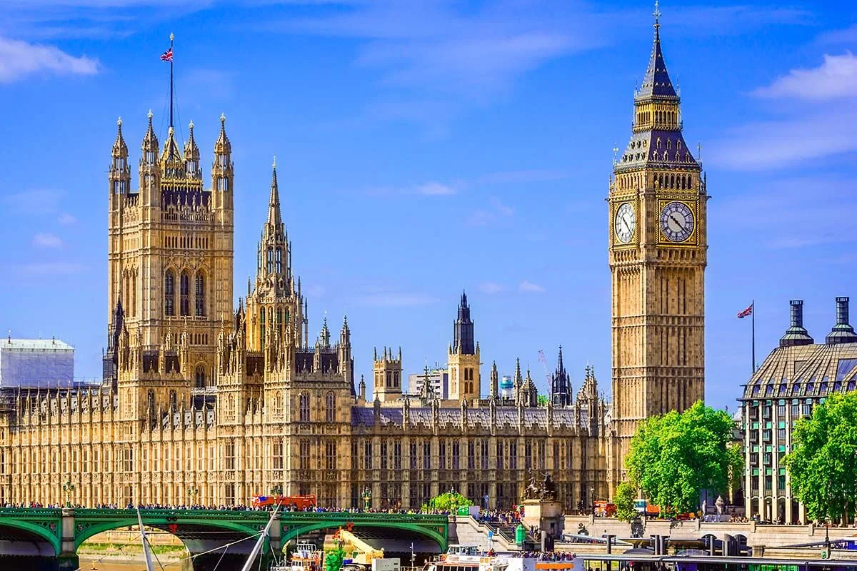 Houses of Parliament and Big Ben in London