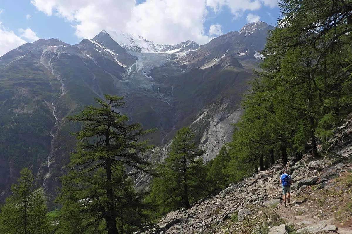 Scenery on the hike from Charles Kuonen Suspension Bridge to Randa