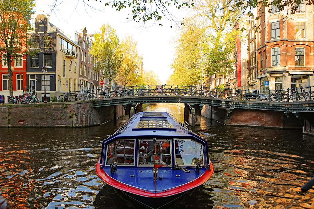 Amsterdam canal cruise boat