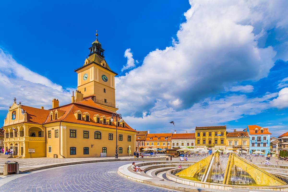 Brasov Council Square (Piata Sfatului)