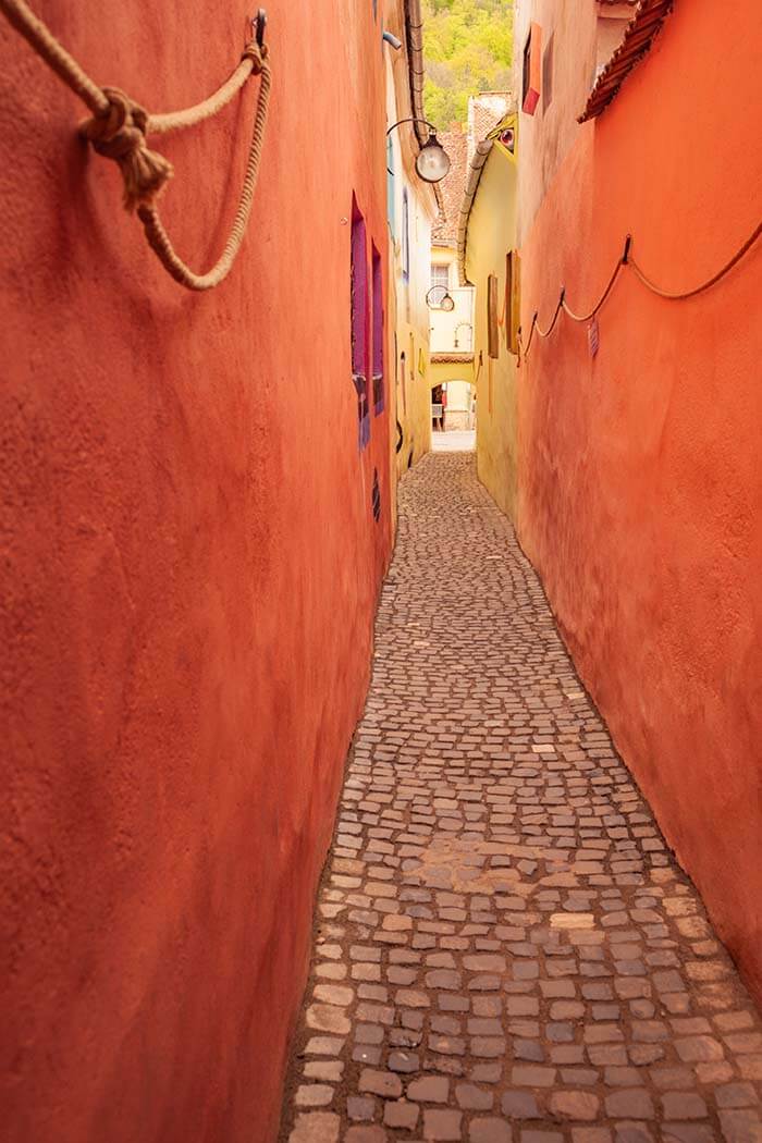 Strada Sforii in Brasov (Rope Street)