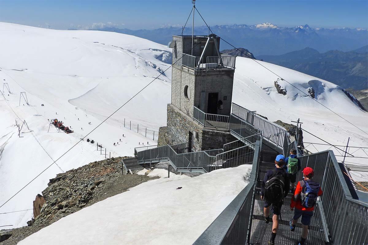 Klein Matterhorn - staircase to the viewing platform