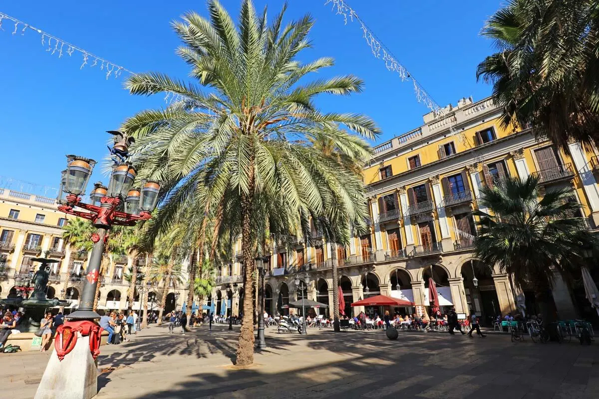 Plaça Reial in Barcelona