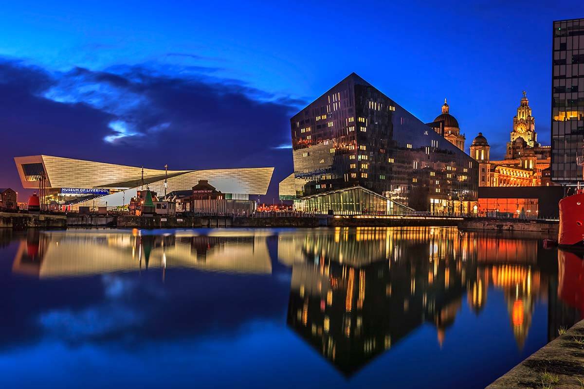 Liverpool city skyline at night