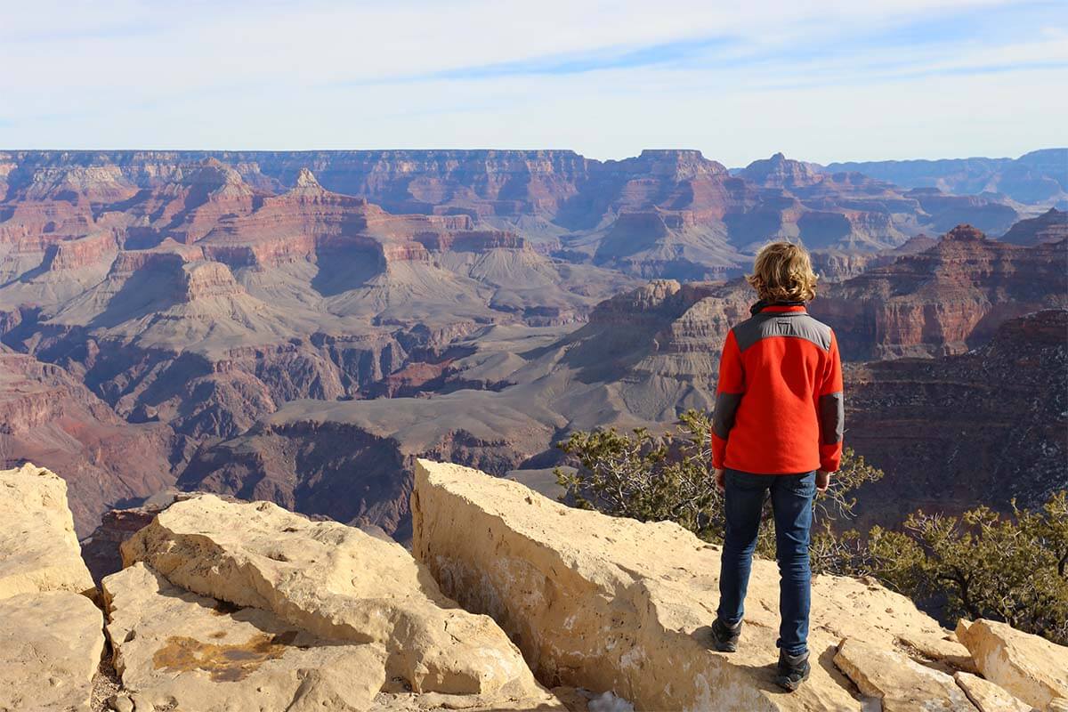 Grand Canyon South Entrance: Info + 6 Ways to Avoid Long Queues