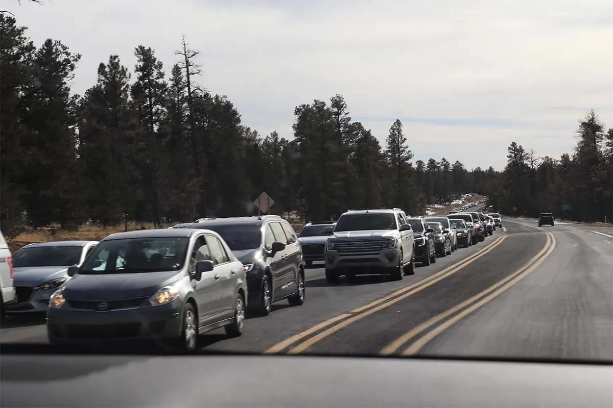 Cars queueing at the Grand Canyon south entrance.