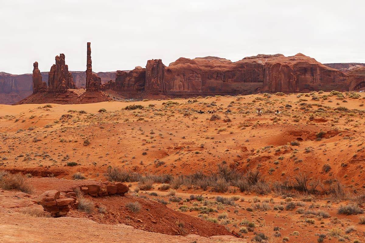 Totem Pole - Monument Valley Scenic Drive