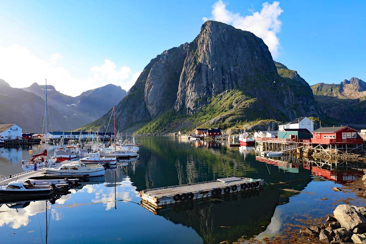 Hamnoy - best places to visit in Lofoten