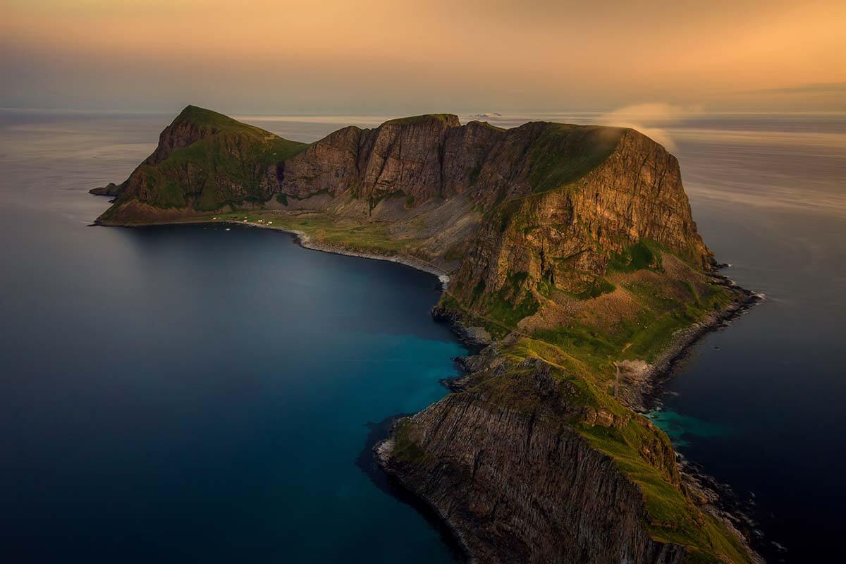 Lofoten best places - Haen hike on Vaeroy Island