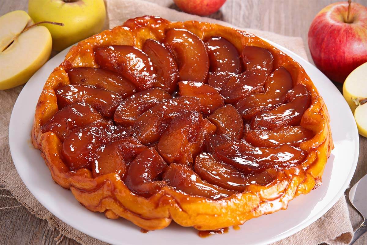 Tarte Tatin - traditional French apple pie