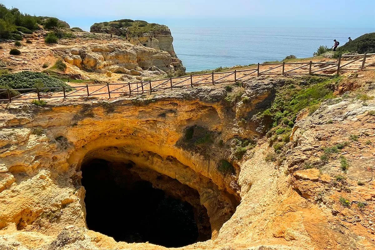 Seven Hanging Valleys Trail (O Percurso dos Setes Vales Suspensos, PR1 LGA) in Algarve Portugal