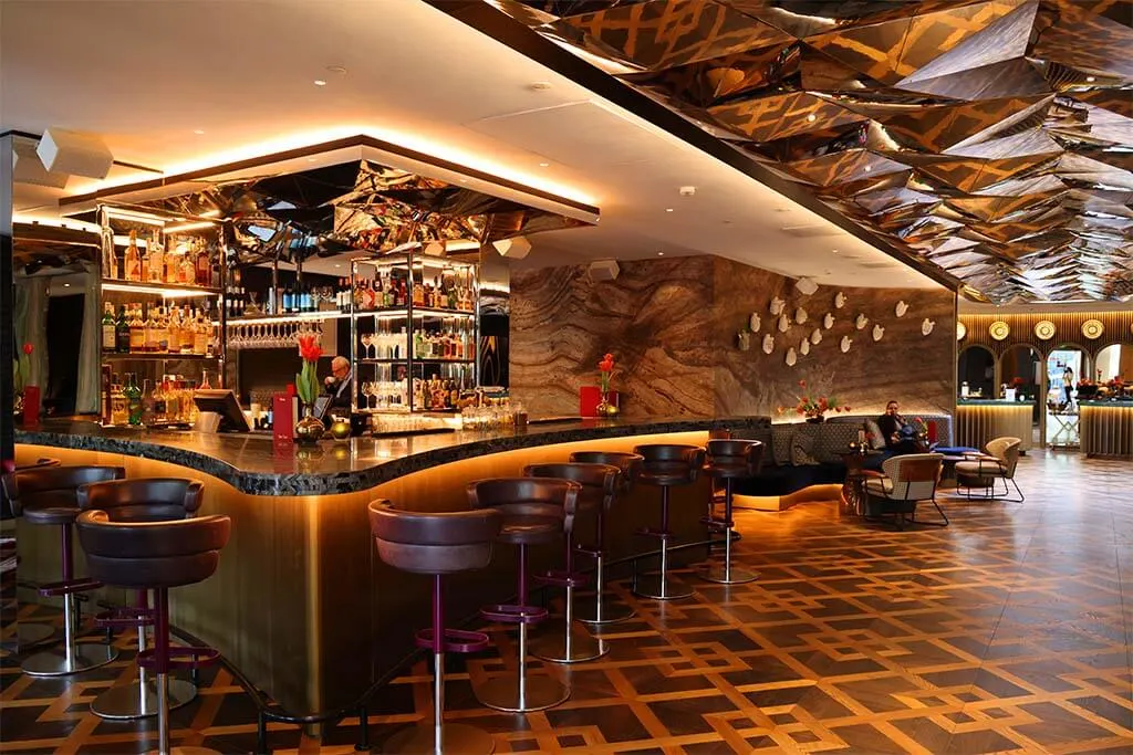 Hotel lobby and bar at Park Centraal Hotel in Amsterdam