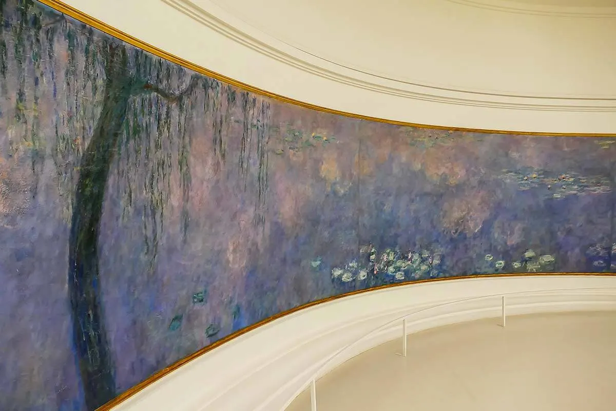 Monet Water Lilies at l'Orangerie Museum in Paris