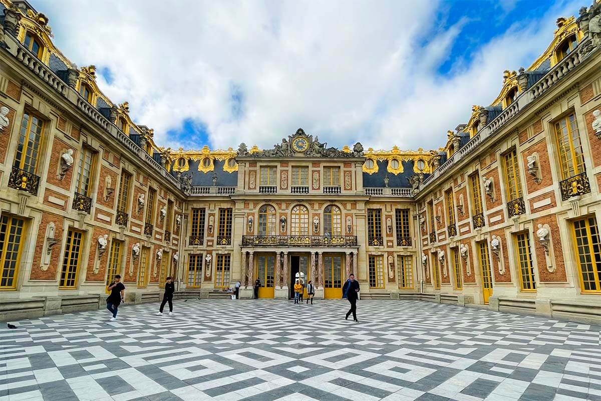 11 Absolute Best Museums in Paris (+2024 Info, Tips & Map)