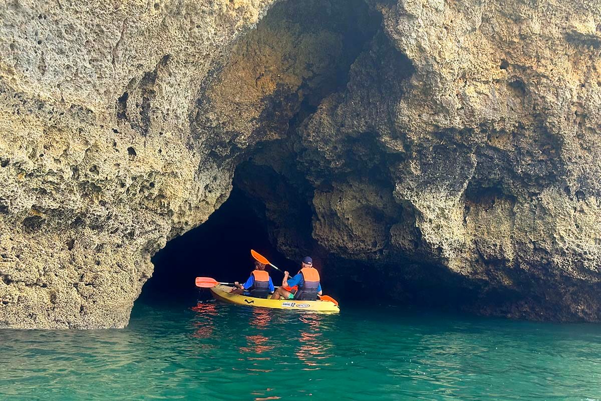 Kayaking in Albufeira with kids