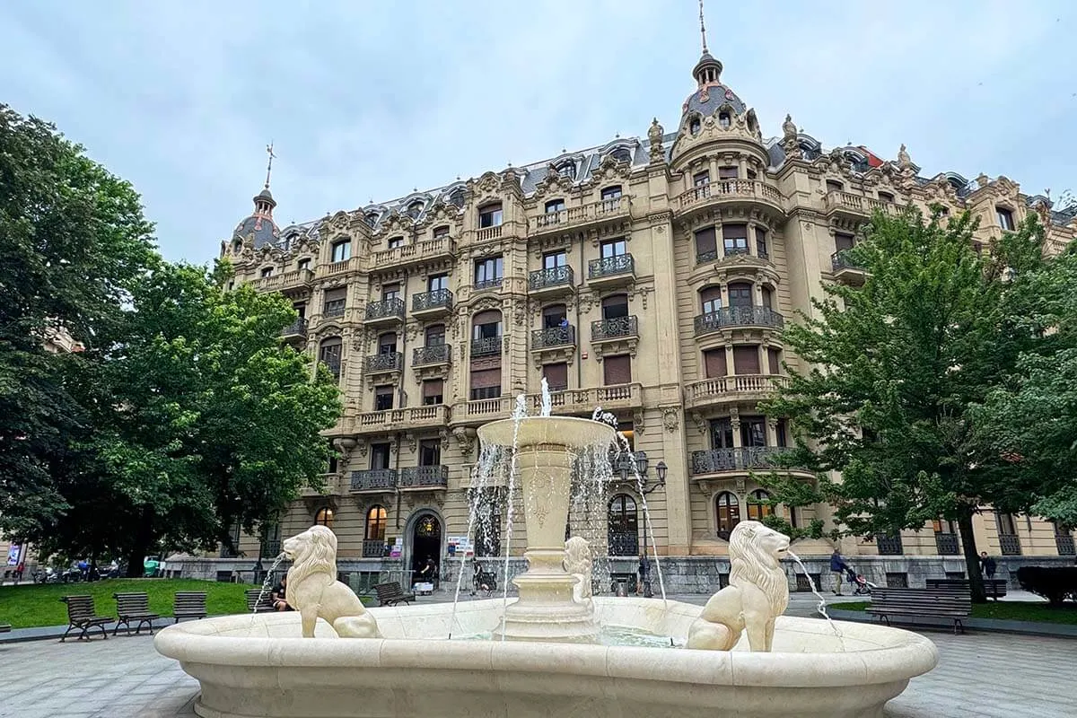 Lion Fountain on Jado Plaza in Bilbao