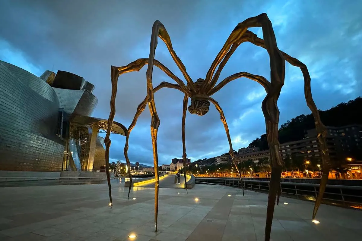 Best things to do in Bilbao - giant spider sculpture Maman near Guggenheim Museum